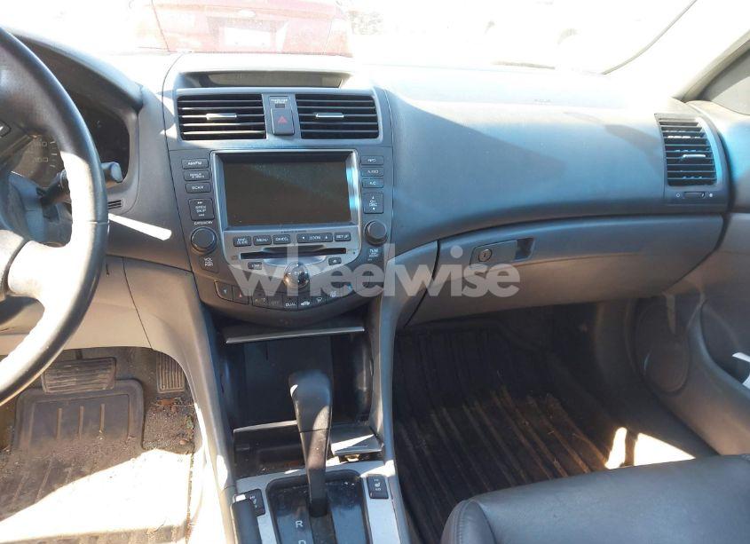 Photo 17 of 2007 Honda Accord 3.0 EX (VIN 1HGCM66837A038328)