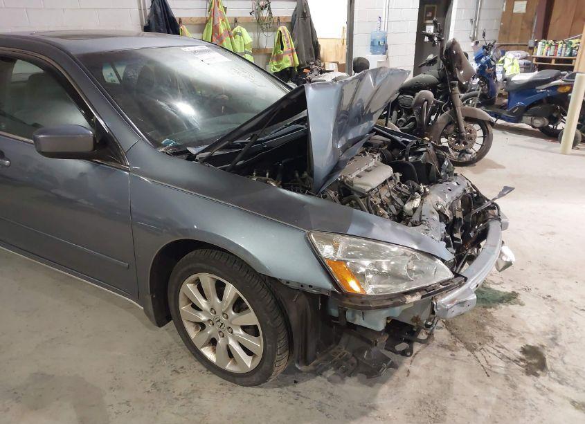 Photo 16 of 2007 Honda Accord SDN (VIN 1HGCM66837A065707)