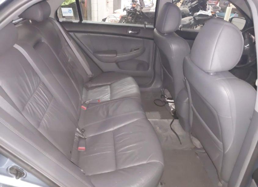 Photo 8 of 2007 Honda Accord SDN (VIN 1HGCM66837A065707)