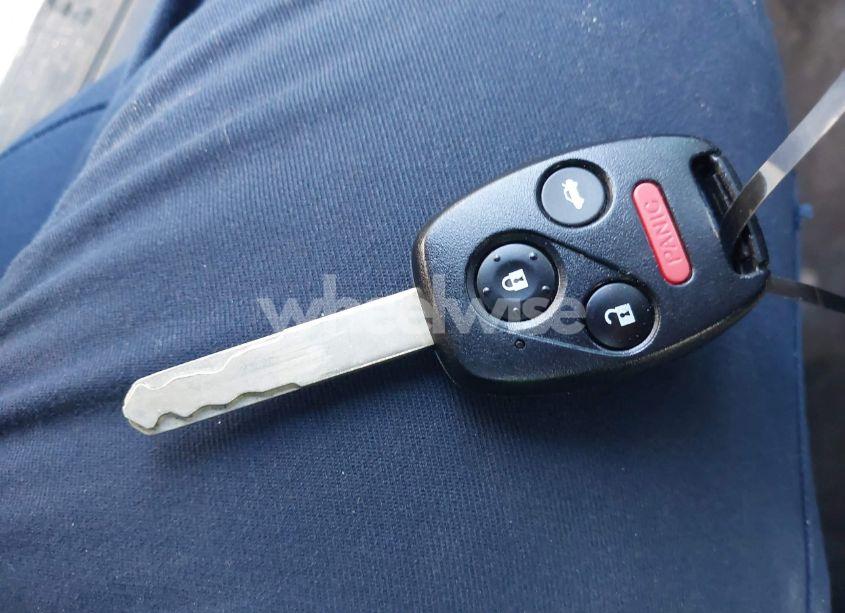 Photo 11 of 2005 Honda Accord 3.0 EX (VIN 1HGCM66845A051487)