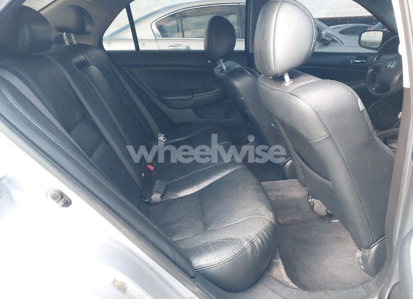 Photo 8 of 2005 Honda Accord 3.0 EX (VIN 1HGCM66845A051487)