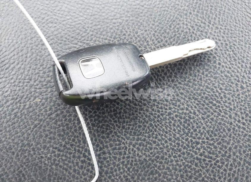 Photo 11 of 2005 Honda Accord 3.0 EX (VIN 1HGCM66845A071268)