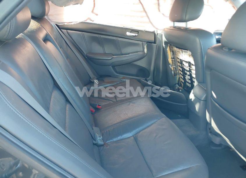 Photo 8 of 2005 Honda Accord 3.0 EX (VIN 1HGCM66845A071268)