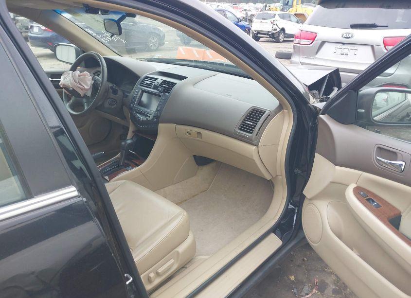 Photo 5 of 2007 Honda Accord 3.0 EX (VIN 1HGCM66847A039990)