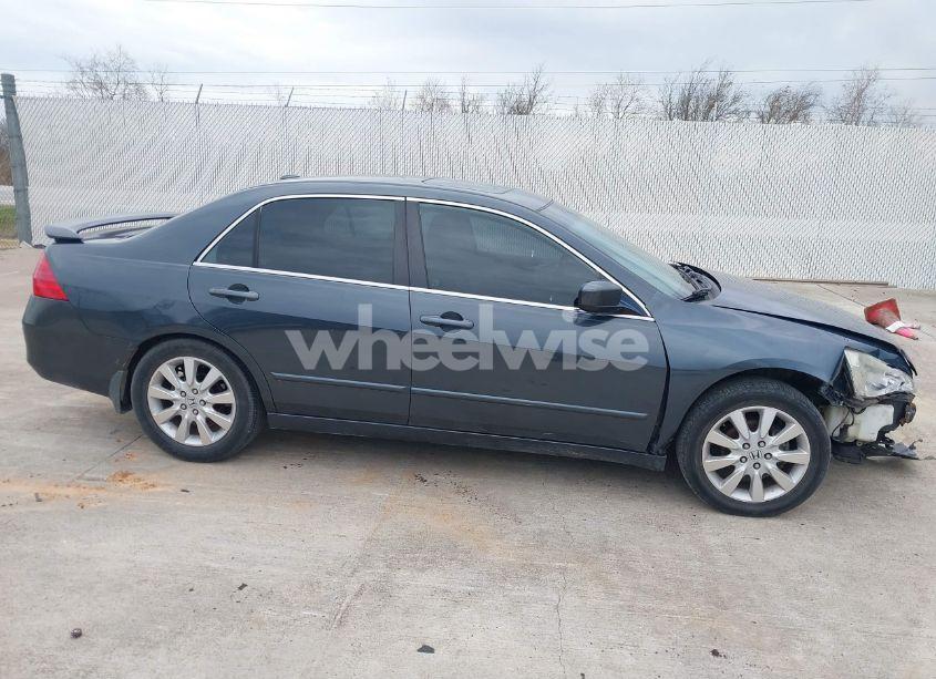 Photo 13 of 2007 Honda Accord 3.0 EX (VIN 1HGCM66847A086601)