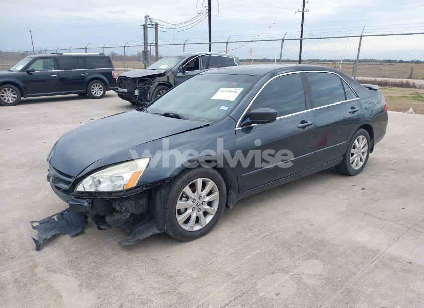 Photo 2 of 2007 Honda Accord 3.0 EX (VIN 1HGCM66847A086601)