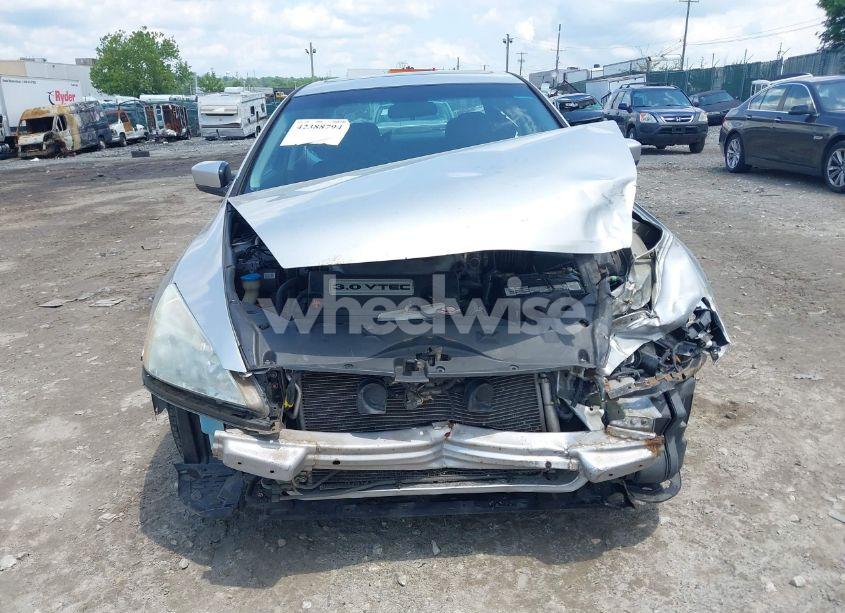 Photo 11 of 2004 Honda Accord SDN EX (VIN 1HGCM66854A045874)