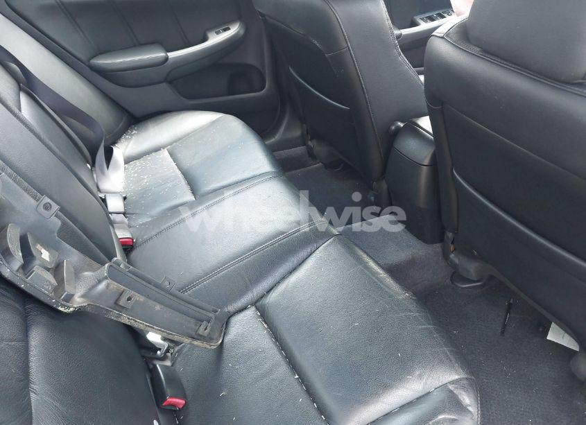 Photo 8 of 2004 Honda Accord SDN EX (VIN 1HGCM66854A045874)