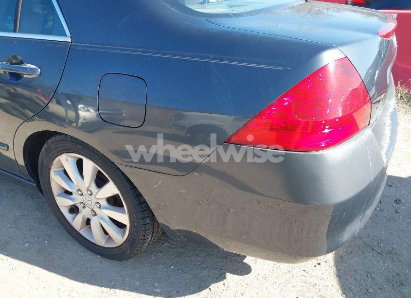 Photo 6 of 2006 Honda Accord 3.0 EX (VIN 1HGCM66856A011145)