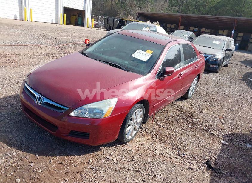Photo 2 of 2007 Honda Accord 3.0 EX (VIN 1HGCM66857A015777)
