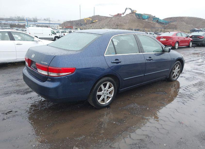 Photo 4 of 2003 Honda Accord 3.0 EX (VIN 1HGCM66863A071916)