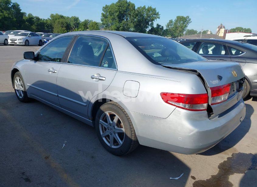 Photo 3 of 2003 Honda Accord 3.0 EX (VIN 1HGCM66863A087551)