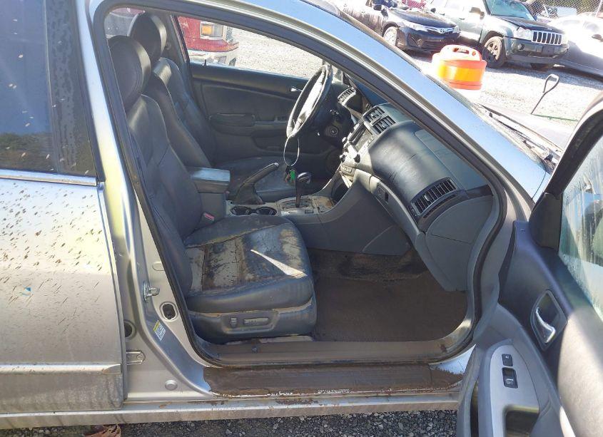 Photo 5 of 2006 Honda Accord 3.0 EX (VIN 1HGCM66866A034031)