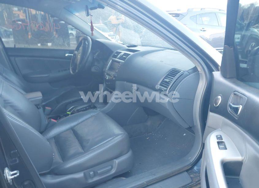 Photo 5 of 2007 Honda Accord 3.0 EX (VIN 1HGCM66867A091041)