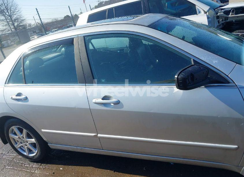 Photo 13 of 2003 Honda Accord 3.0 EX (VIN 1HGCM66873A028587)