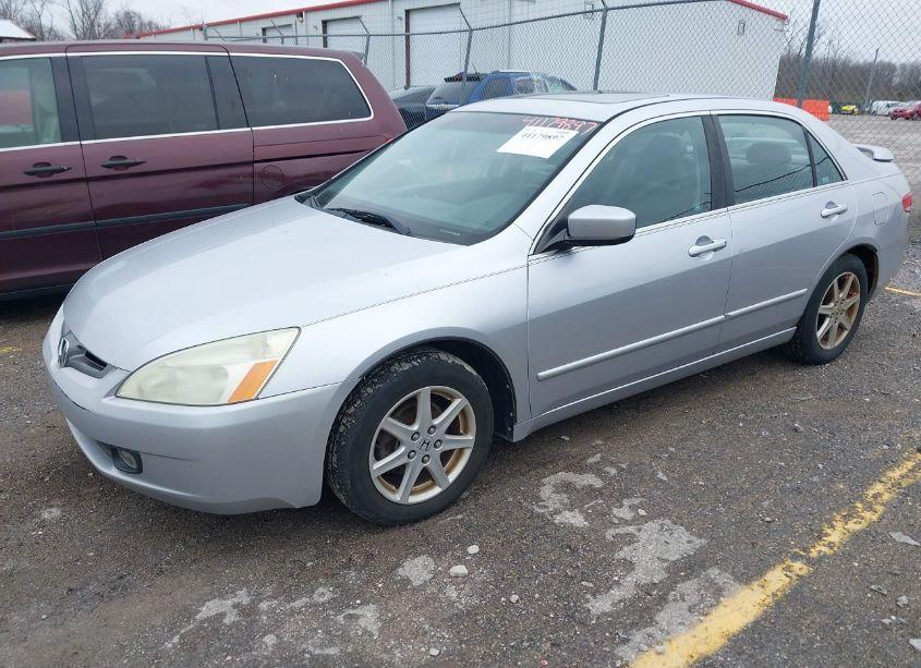 Photo 2 of 2004 Honda Accord 3.0 EX (VIN 1HGCM66874A021169)