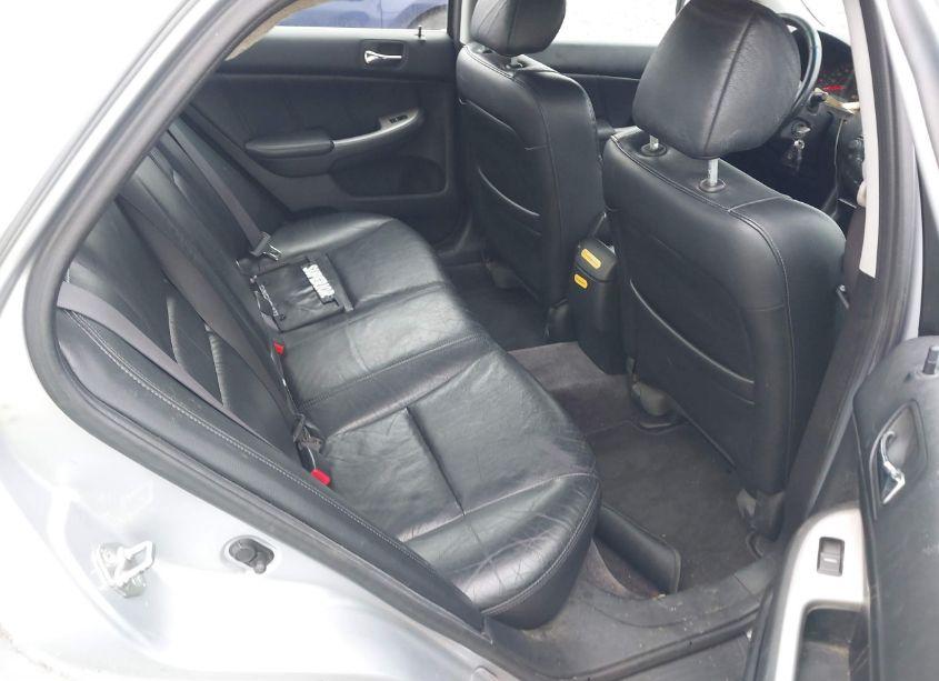 Photo 8 of 2004 Honda Accord 3.0 EX (VIN 1HGCM66874A021169)