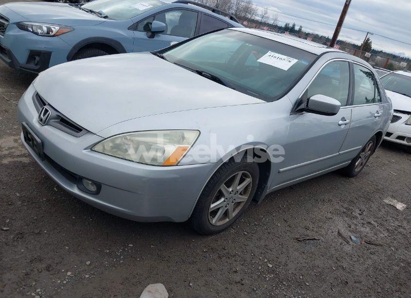 Photo 2 of 2004 Honda Accord 3.0 EX (VIN 1HGCM66874A021995)