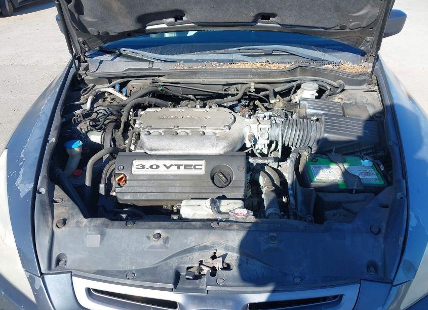 Photo 10 of 2004 Honda Accord 3.0 EX (VIN 1HGCM66874A100583)