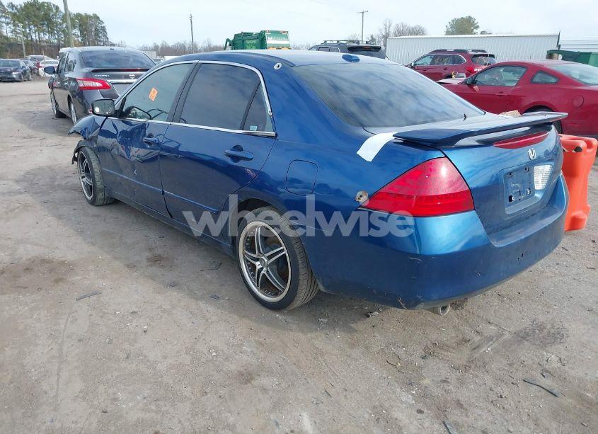 Photo 3 of 2006 Honda Accord 3.0 EX (VIN 1HGCM66876A037262)