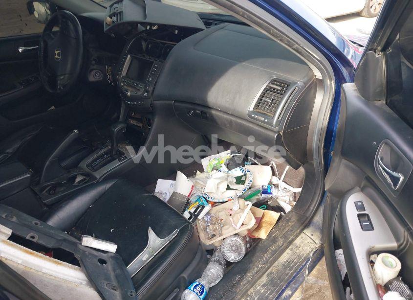 Photo 5 of 2006 Honda Accord 3.0 EX (VIN 1HGCM66876A037262)