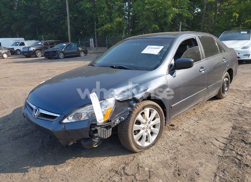 Photo 2 of 2007 Honda Accord 3.0 EX (VIN 1HGCM66877A014291)