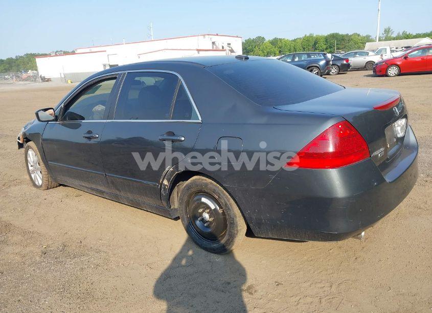 Photo 3 of 2007 Honda Accord 3.0 EX (VIN 1HGCM66877A014291)