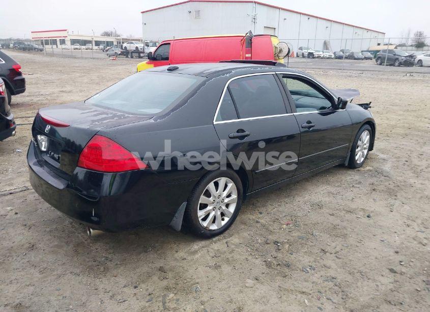 Photo 4 of 2007 Honda Accord 3.0 EX (VIN 1HGCM66877A087998)