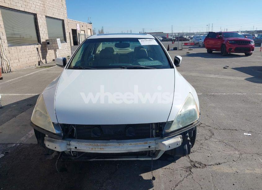 Photo 13 of 2005 Honda Accord 3.0 EX (VIN 1HGCM66885A027855)