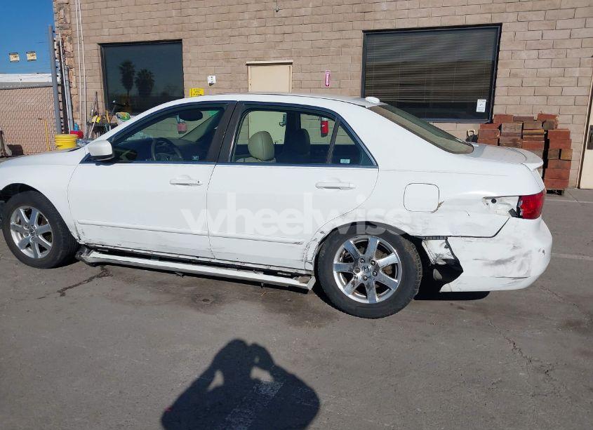 Photo 6 of 2005 Honda Accord 3.0 EX (VIN 1HGCM66885A027855)