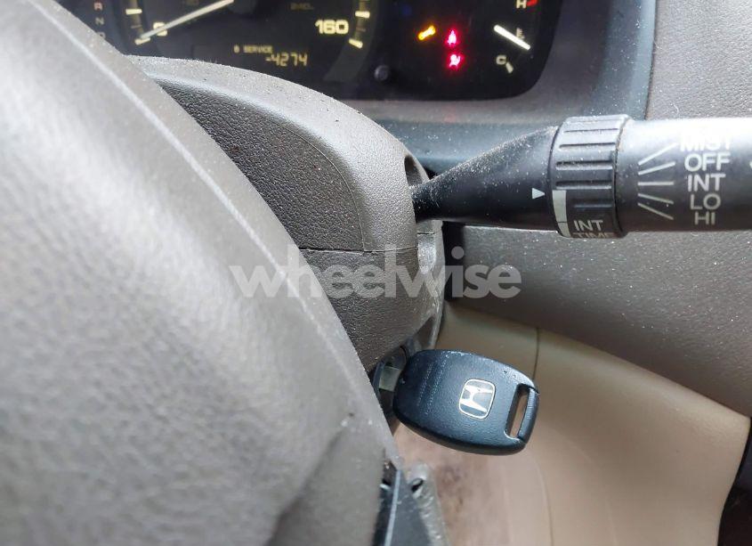 Photo 11 of 2006 Honda Accord 3.0 EX (VIN 1HGCM66886A036444)