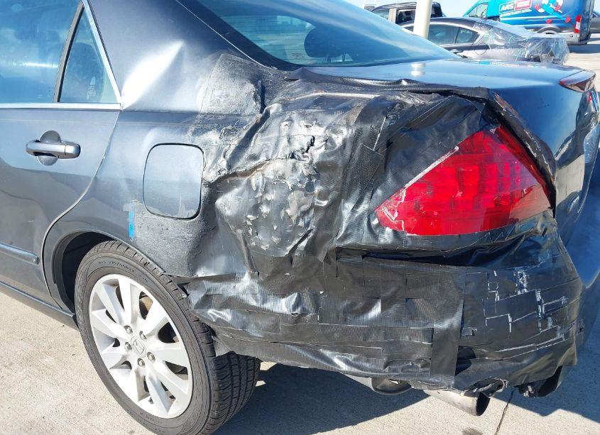 Photo 6 of 2006 Honda Accord 3.0 EX (VIN 1HGCM66886A049470)