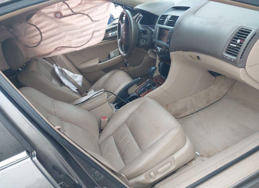 Photo 5 of 2006 Honda Accord 3.0 EX (VIN 1HGCM66886A060811)