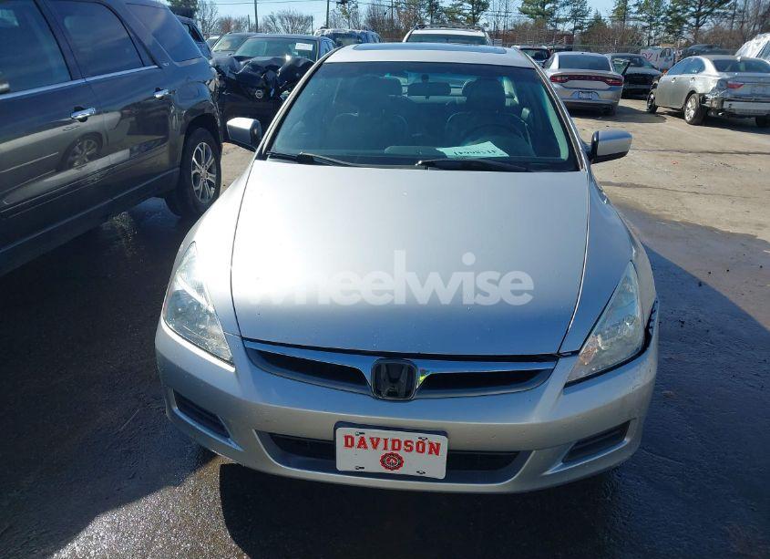 Photo 12 of 2006 Honda Accord 3.0 EX (VIN 1HGCM66886A064793)