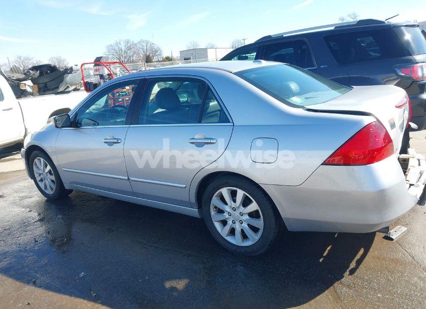 Photo 14 of 2006 Honda Accord 3.0 EX (VIN 1HGCM66886A064793)