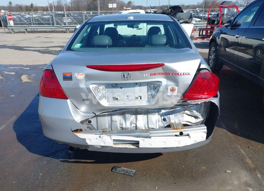 Photo 16 of 2006 Honda Accord 3.0 EX (VIN 1HGCM66886A064793)
