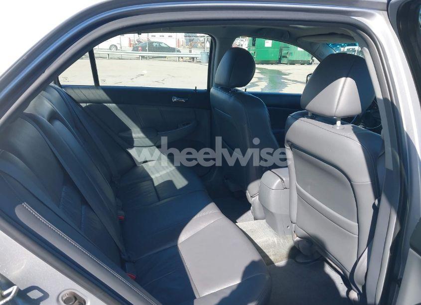 Photo 8 of 2006 Honda Accord 3.0 EX (VIN 1HGCM66886A064793)