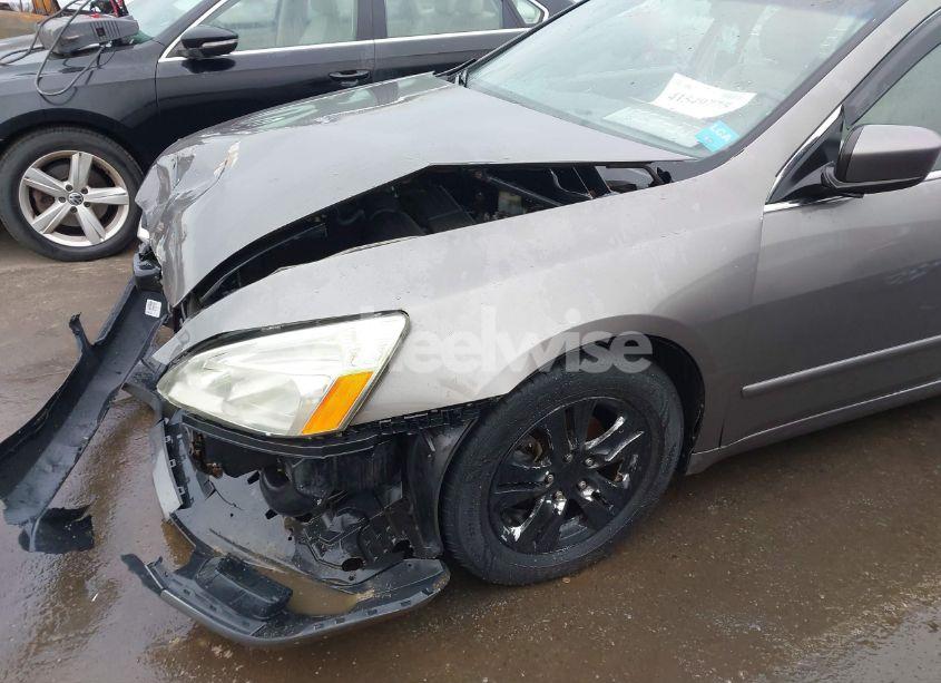 Photo 18 of 2007 Honda Accord 3.0 EX (VIN 1HGCM66887A026756)