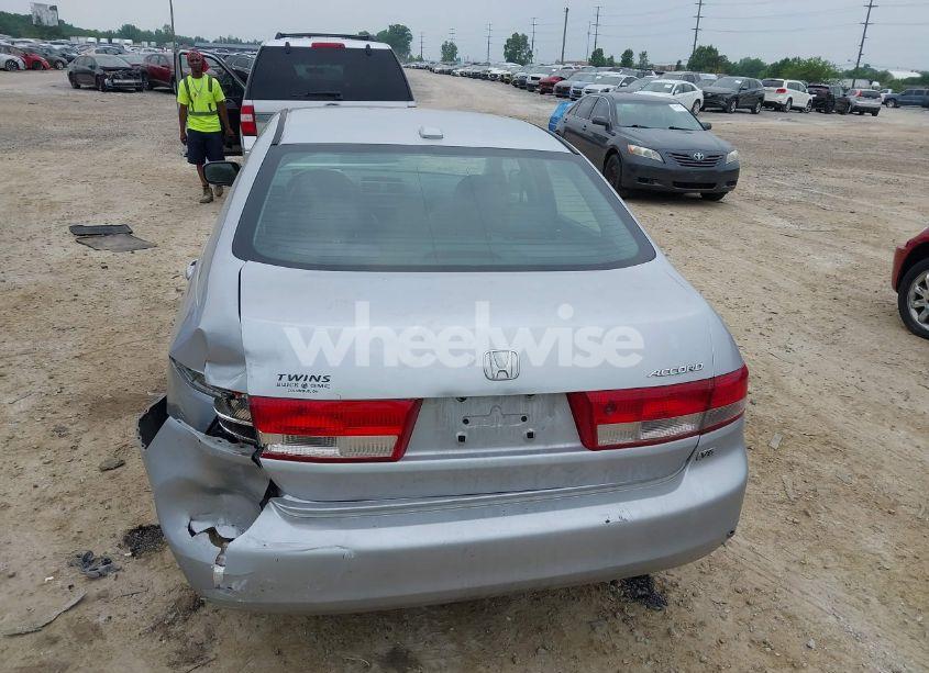 Photo 16 of 2004 Honda Accord 3.0 EX (VIN 1HGCM66894A045859)