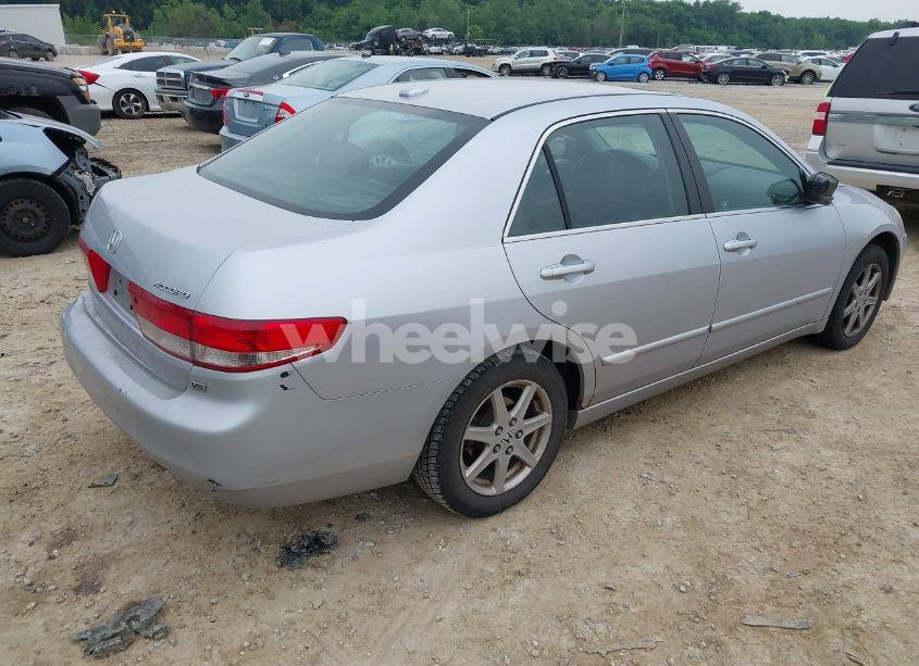 Photo 4 of 2004 Honda Accord 3.0 EX (VIN 1HGCM66894A045859)