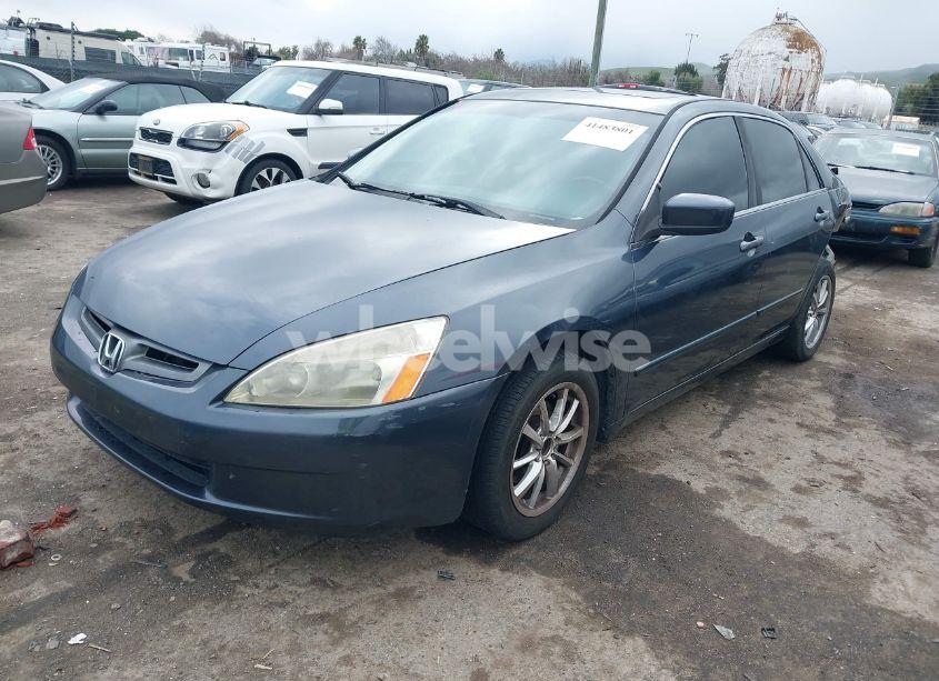 Photo 2 of 2004 Honda Accord 3.0 EX (VIN 1HGCM66894A064752)