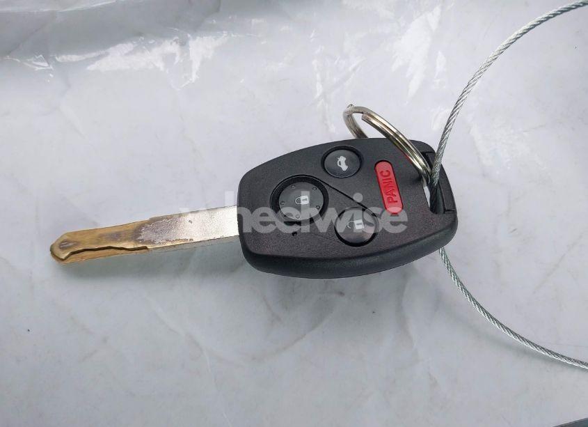 Photo 11 of 2005 Honda Accord 3.0 EX (VIN 1HGCM66895A024334)