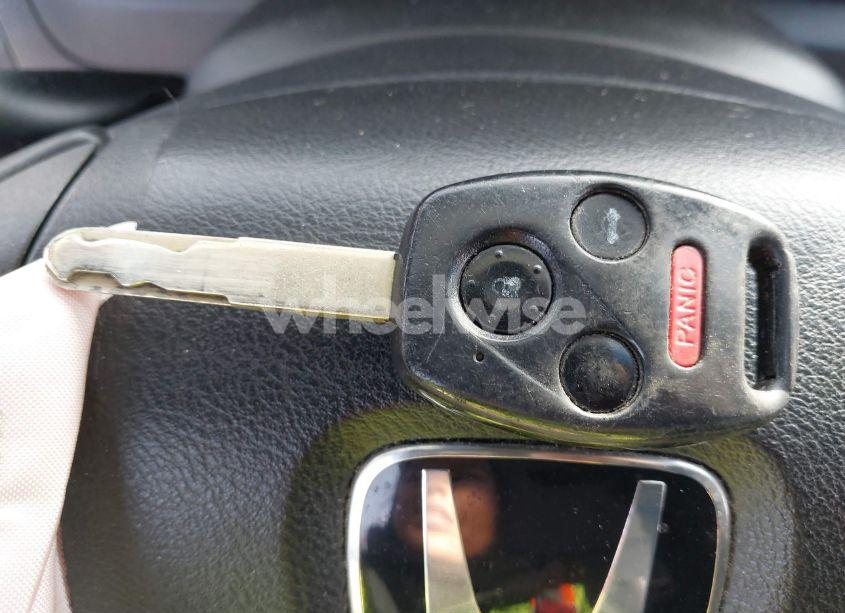 Photo 11 of 2005 Honda Accord 3.0 EX (VIN 1HGCM66895A071928)