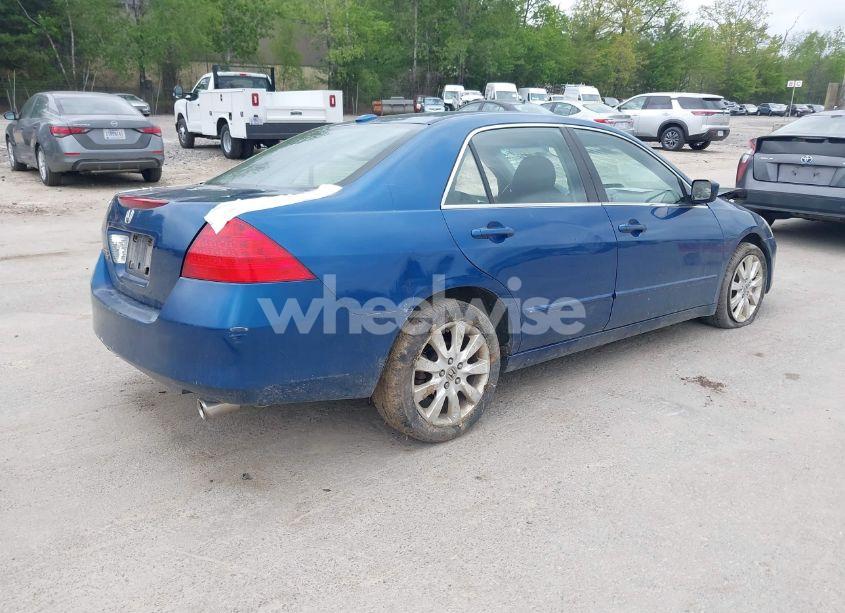Photo 4 of 2006 Honda Accord 3.0 EX (VIN 1HGCM66896A058940)