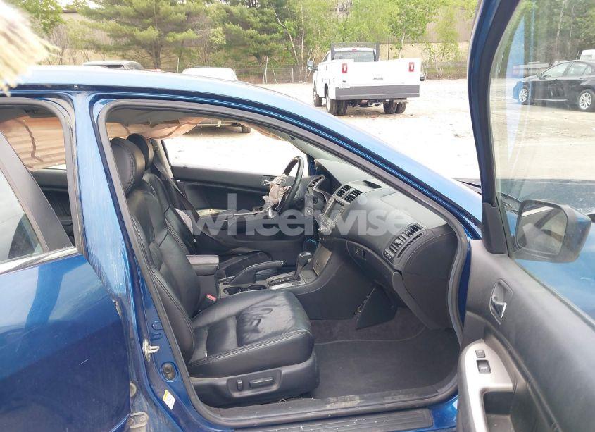 Photo 5 of 2006 Honda Accord 3.0 EX (VIN 1HGCM66896A058940)