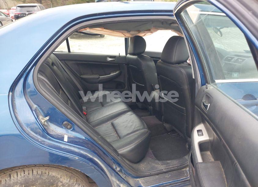 Photo 8 of 2006 Honda Accord 3.0 EX (VIN 1HGCM66896A058940)