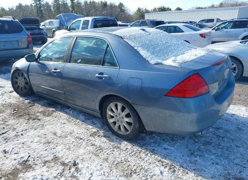 Photo 3 of 2007 Honda Accord 3.0 EX (VIN 1HGCM66897A064383)