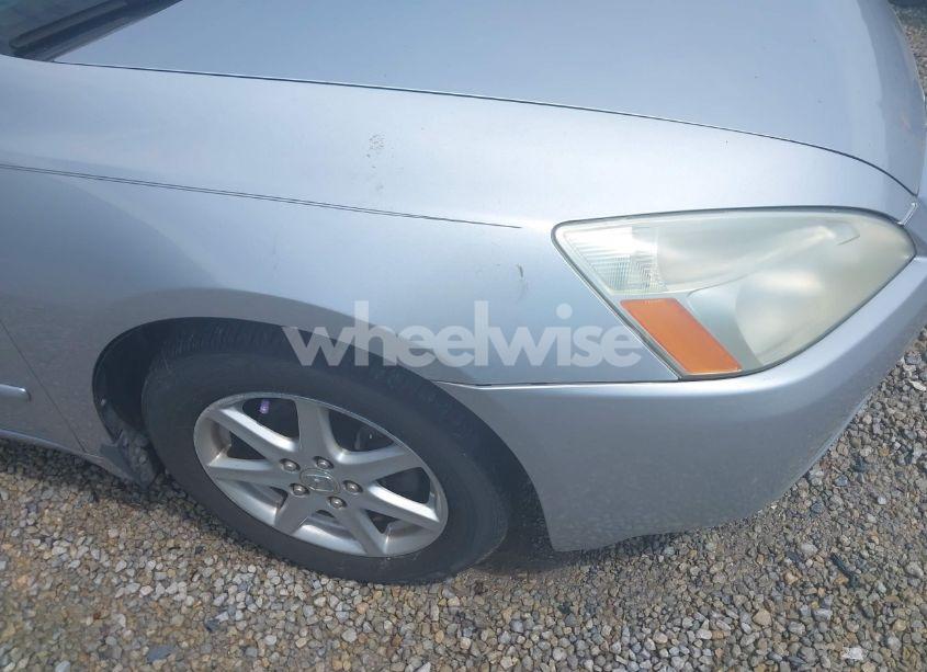 Photo 15 of 2003 Honda Accord 3.0 EX (VIN 1HGCM668X3A020208)