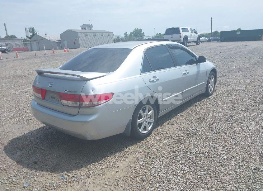 Photo 4 of 2003 Honda Accord 3.0 EX (VIN 1HGCM668X3A020208)