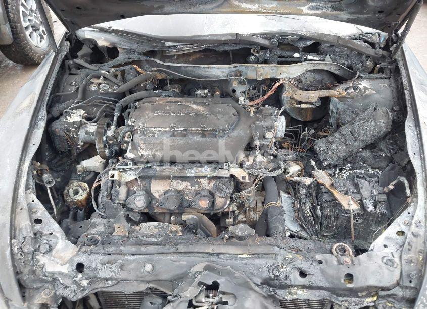 Photo 10 of 2003 Honda Accord 3.0 EX (VIN 1HGCM668X3A048929)